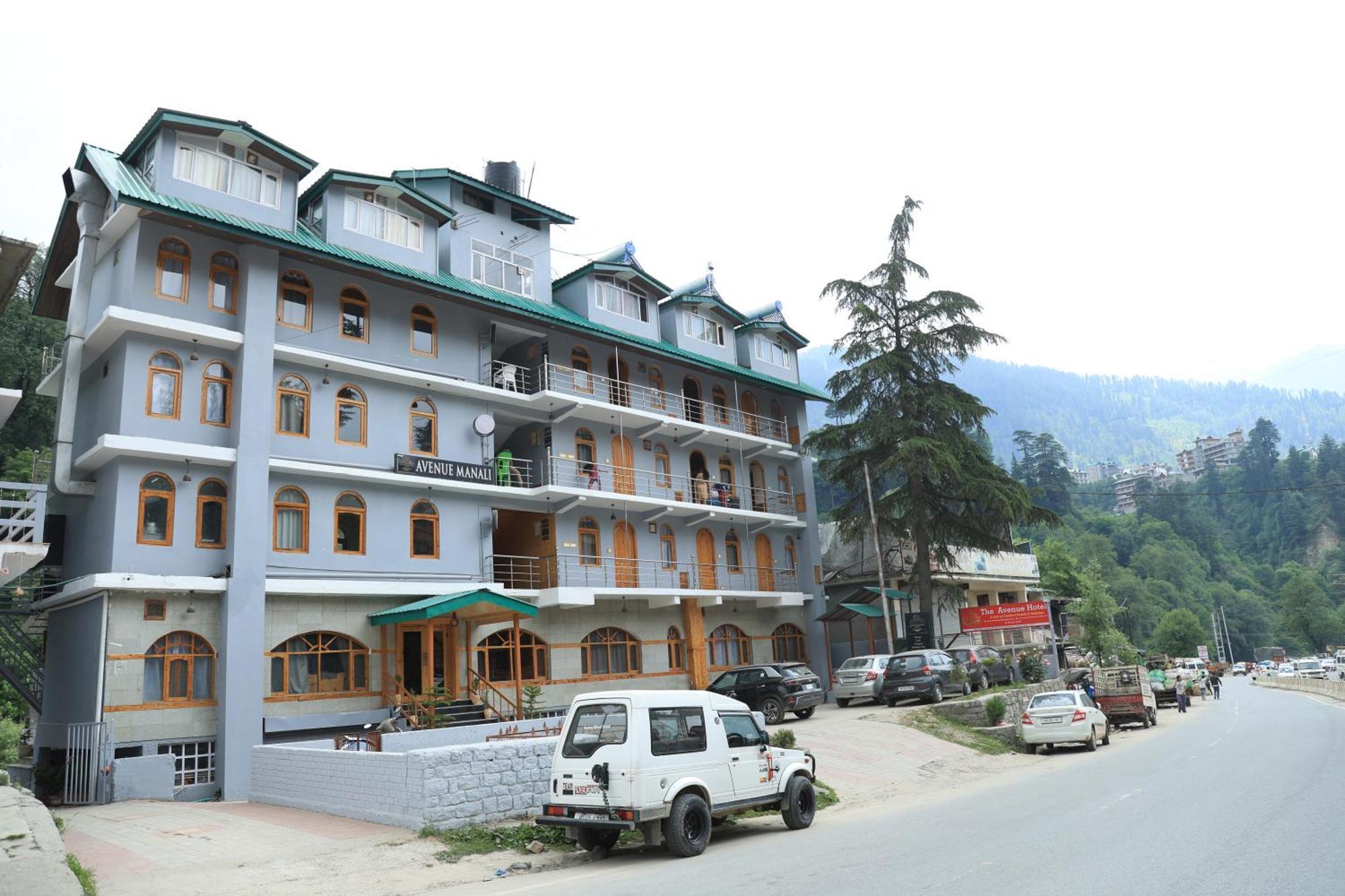 The Avenue Hotel , Manali A River Side Hotel Eksteriør bilde